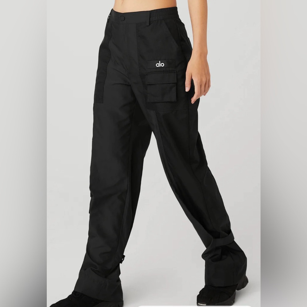 Alo Blaze Trousers. Size XXS.